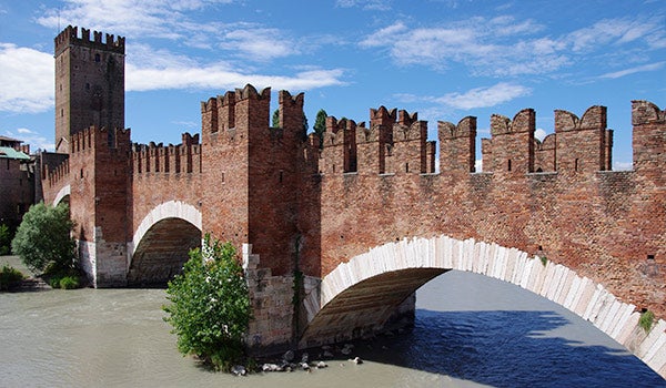 Verona Car Rental from £3 day - 100% Lowest Price Guaranteed!